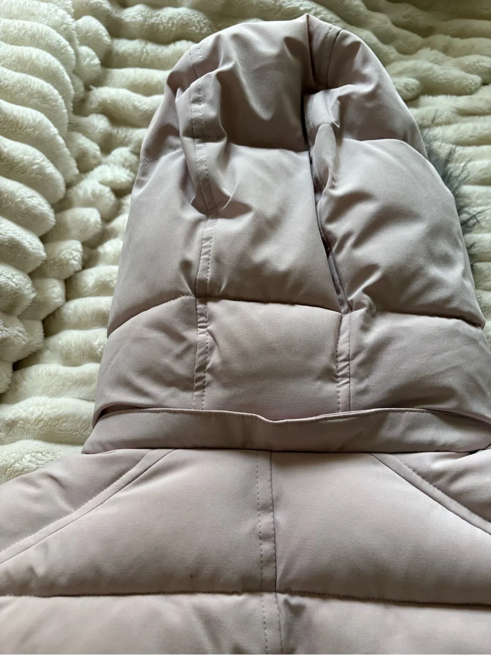 Calvin Klein Light Pink Quilted Hooded Puffer Coat with Faux Fur Trim